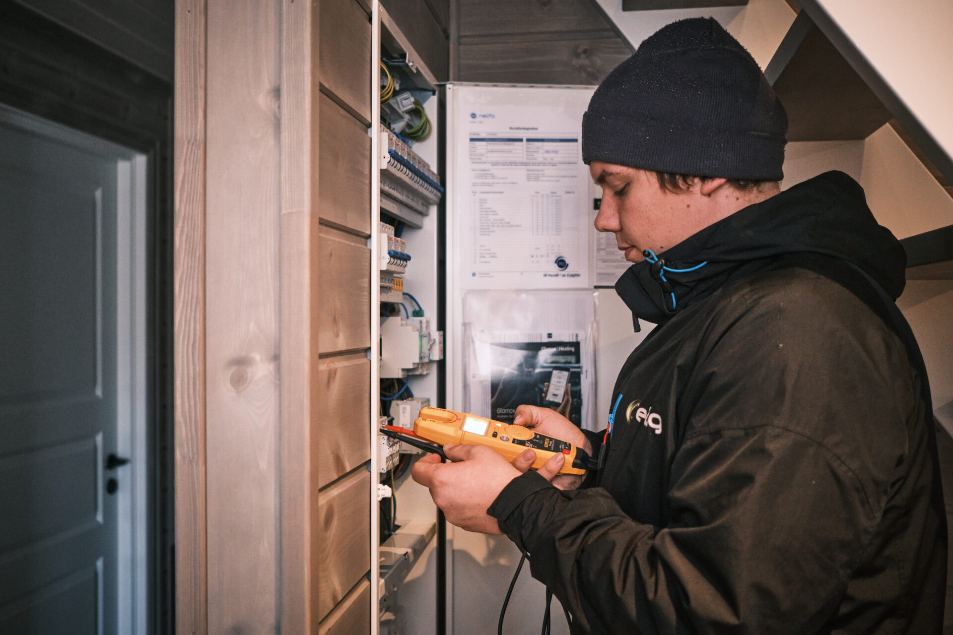 Elbillader og installasjon